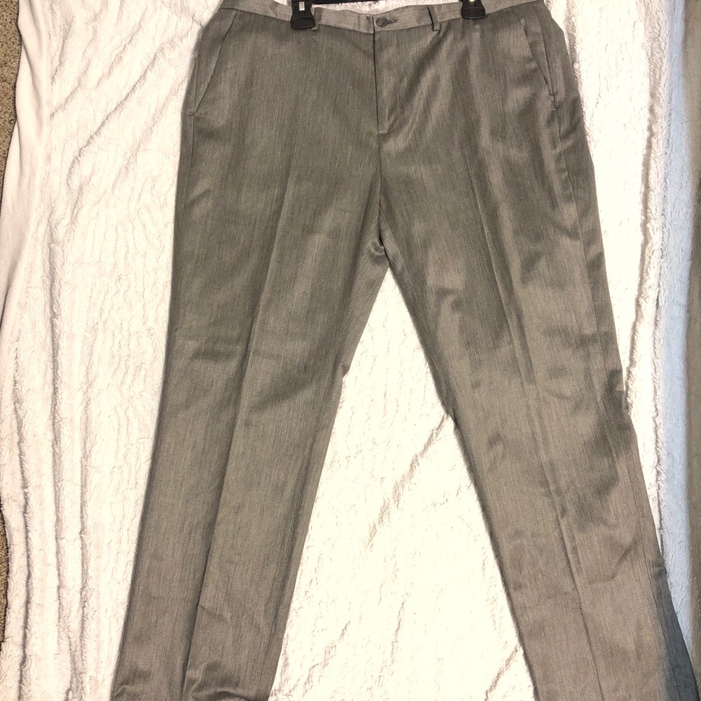 Calvin Klein 40x32 straight fit sits below waist